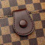 Wide strap checkered pattern designer bag - Image 7