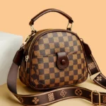 Wide strap checkered pattern designer bag - Image 12