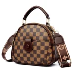 Wide strap checkered pattern designer bag - Image 2