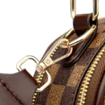 Wide strap checkered pattern designer bag - Image 4