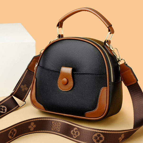 Wide strap round pattern designer bag - Image 14