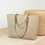 Large capacity vegan leather elegant tote bag - Image 11