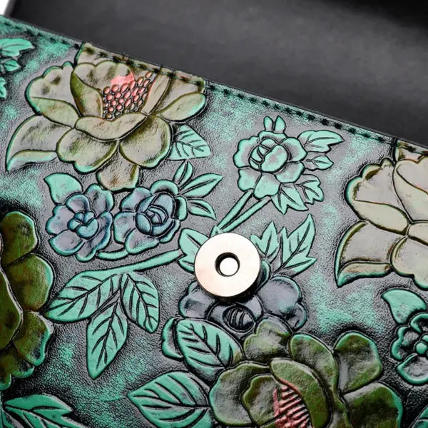 Vintage luxury flower embossed shoulder tote bag - Image 19