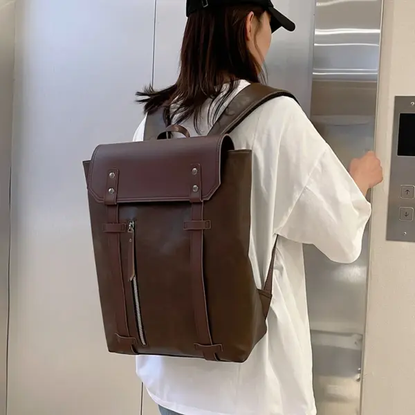 Vintage style high quality leather backpack - Image 11