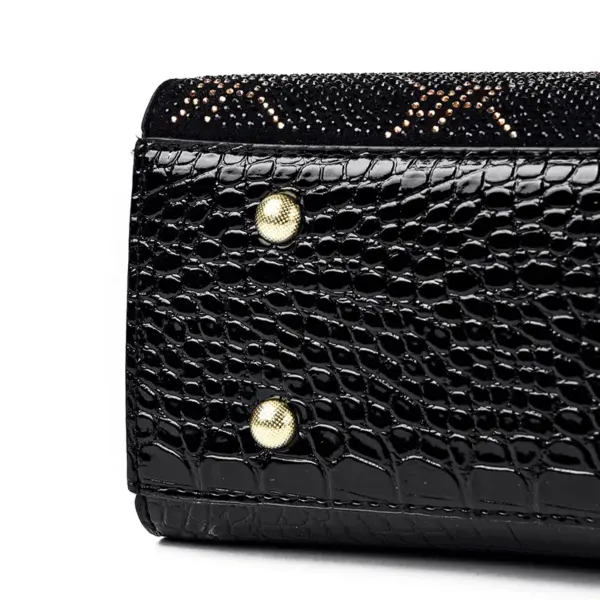 Elegant crocodile embossed bright leather handbag - Image 14