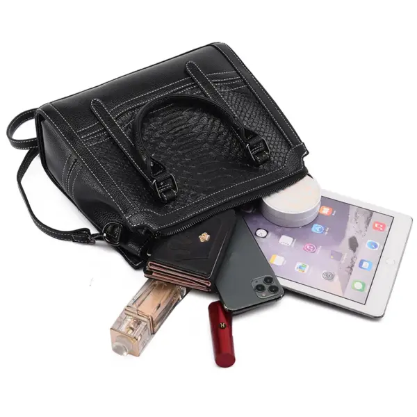 Croc curved large capacity women tote bag - Image 7