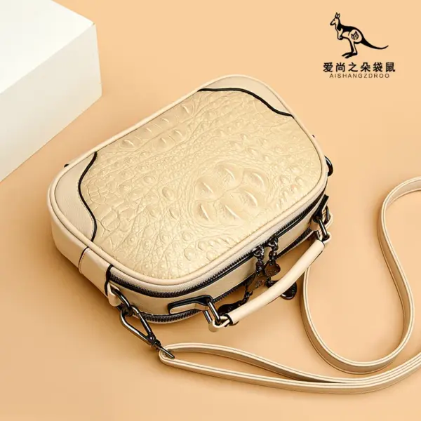 Croc embossed vintage square handbag - Image 10