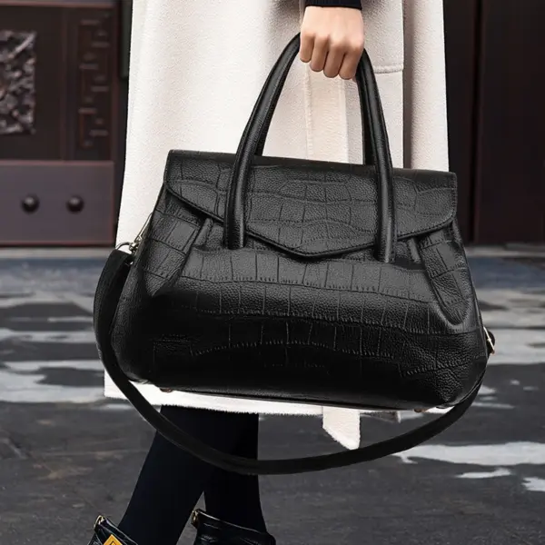 Crocodile embossed pattern elegant tote bag - Image 16