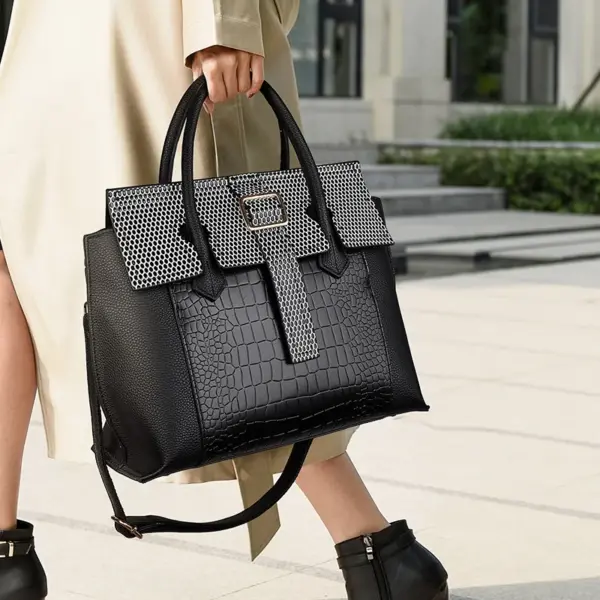 Luxury snakeskin pattern large capacity tote bag - Image 5