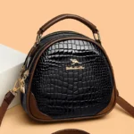 Round pattern bright leather handbag - Image 4