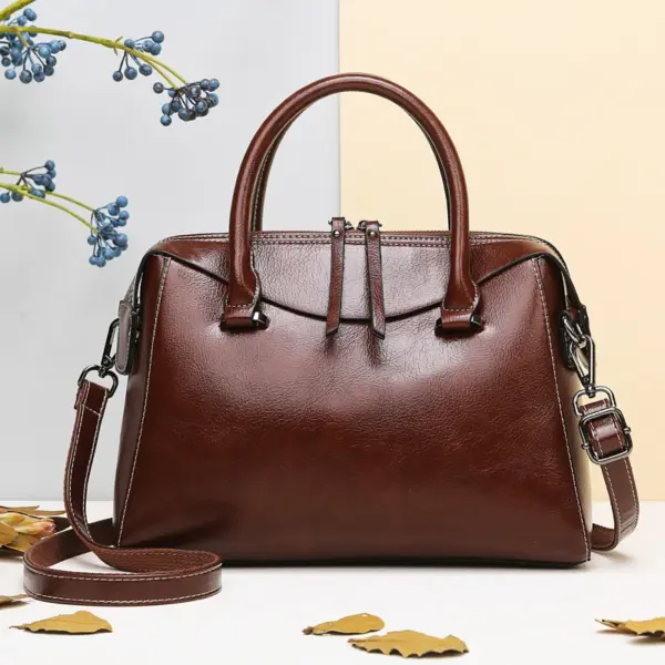 Vintage Luxury Zipper Commuter Bag - Image 13