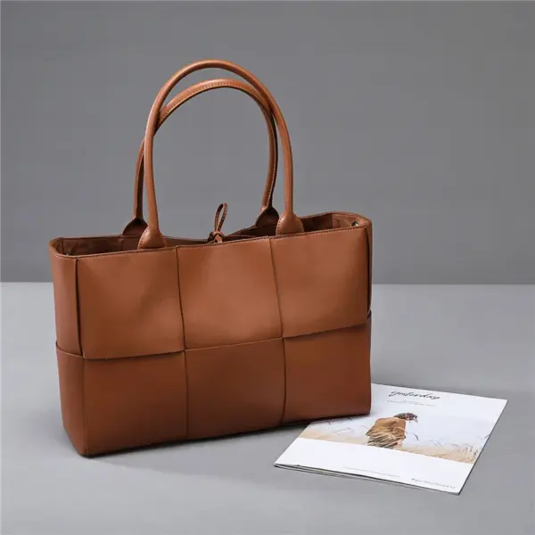 Vintage Woven Grid Large Capacity Leather Tote Bag - Image 17
