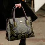 Large capacity flower embossed elegant tote bag - Image 2
