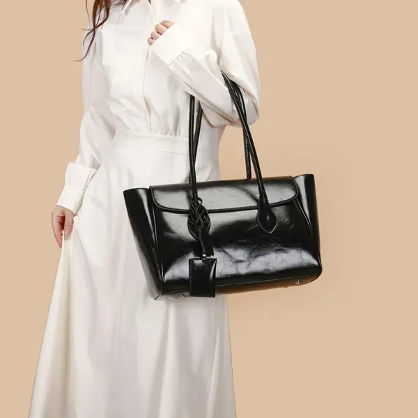 Vintage oil wax leather shoulder tote bag - Image 6