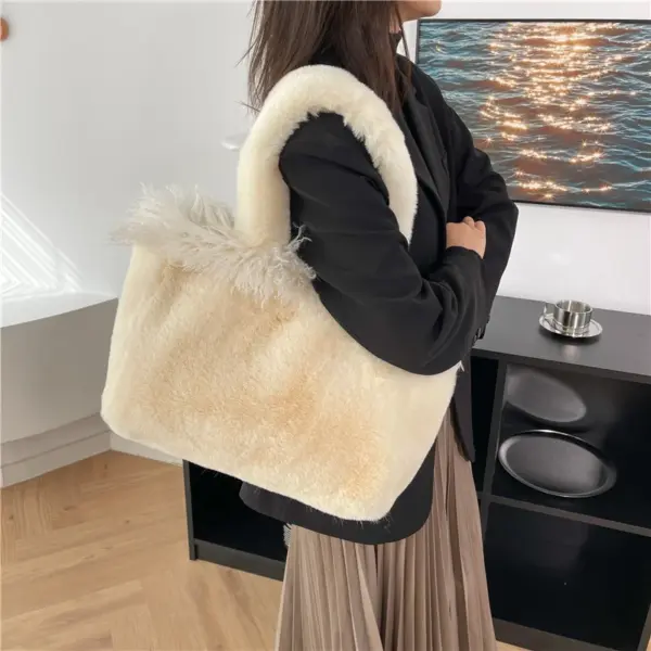 Large capacity faux fur velour fashion tote bag - Image 5