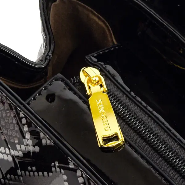 Vintage luxury croc embossed designer tote bag - Image 13