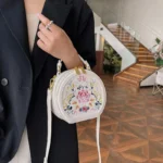 Round pattern flower embossed designer bag - Image 4