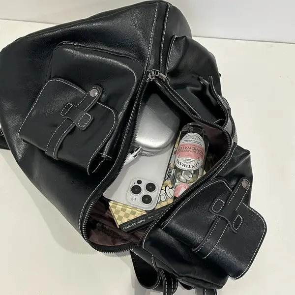 Stylish vintage leather backpack - Image 11