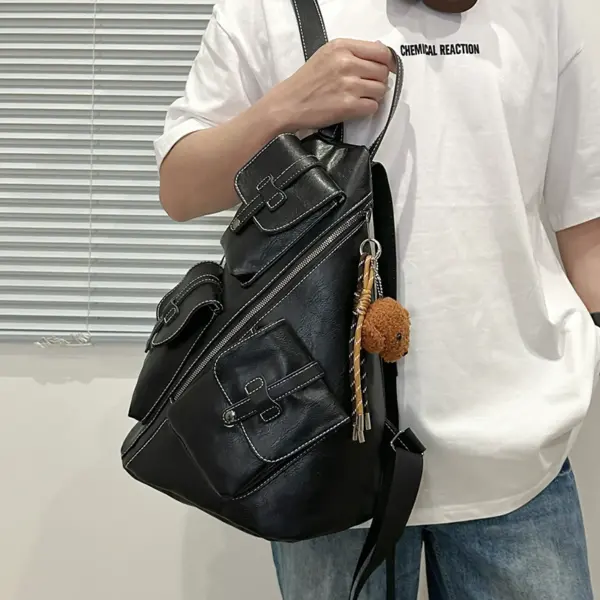 Stylish vintage leather backpack - Image 15