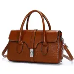 Vintage classic oil leather handbag - Image 10