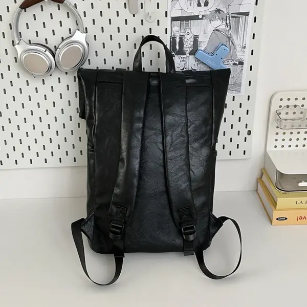 Vintage style large capacity leather backpack - Image 6