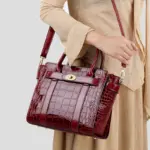 Vintage crocodile pattern designer handbag - Image 2