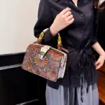 Women's Luxury Handbag with Vintage Floral Design - Image 6