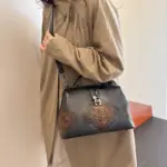 Vintage Mosaic Frame Satchel - Image 25